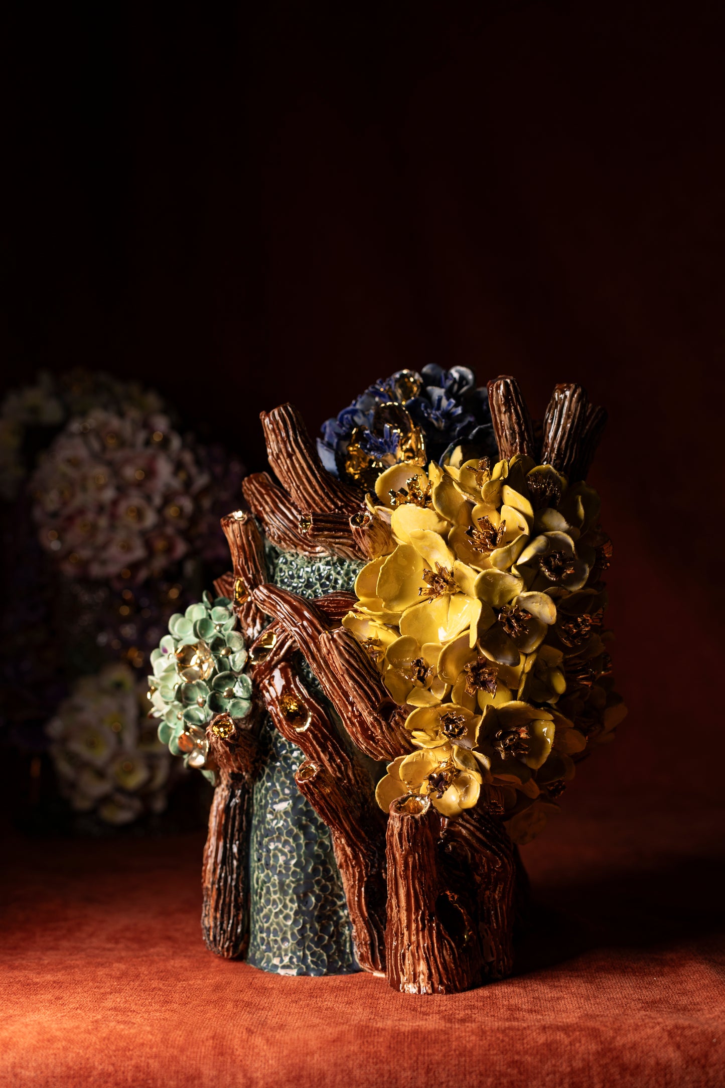 Vase en Céramique Émaillée, Hortensias et Or - Pièce Unique Fait Main