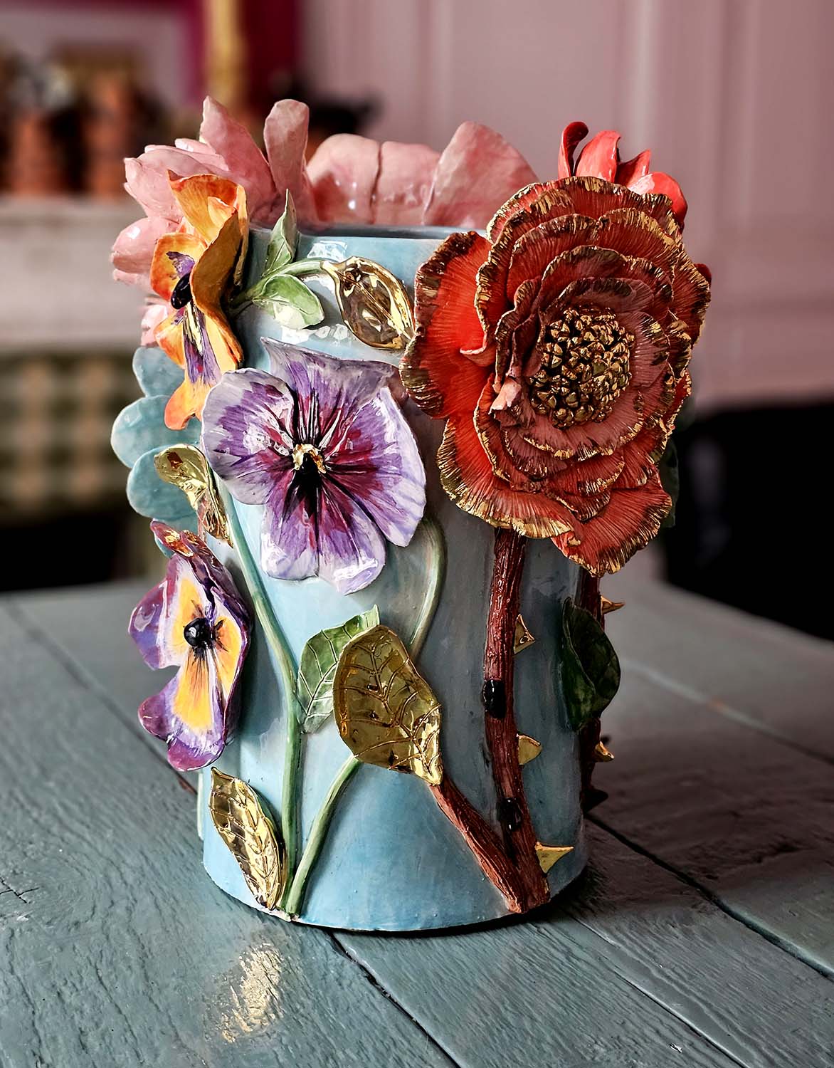 Enamelled earthenware vase gilded with fine 22-carat gold