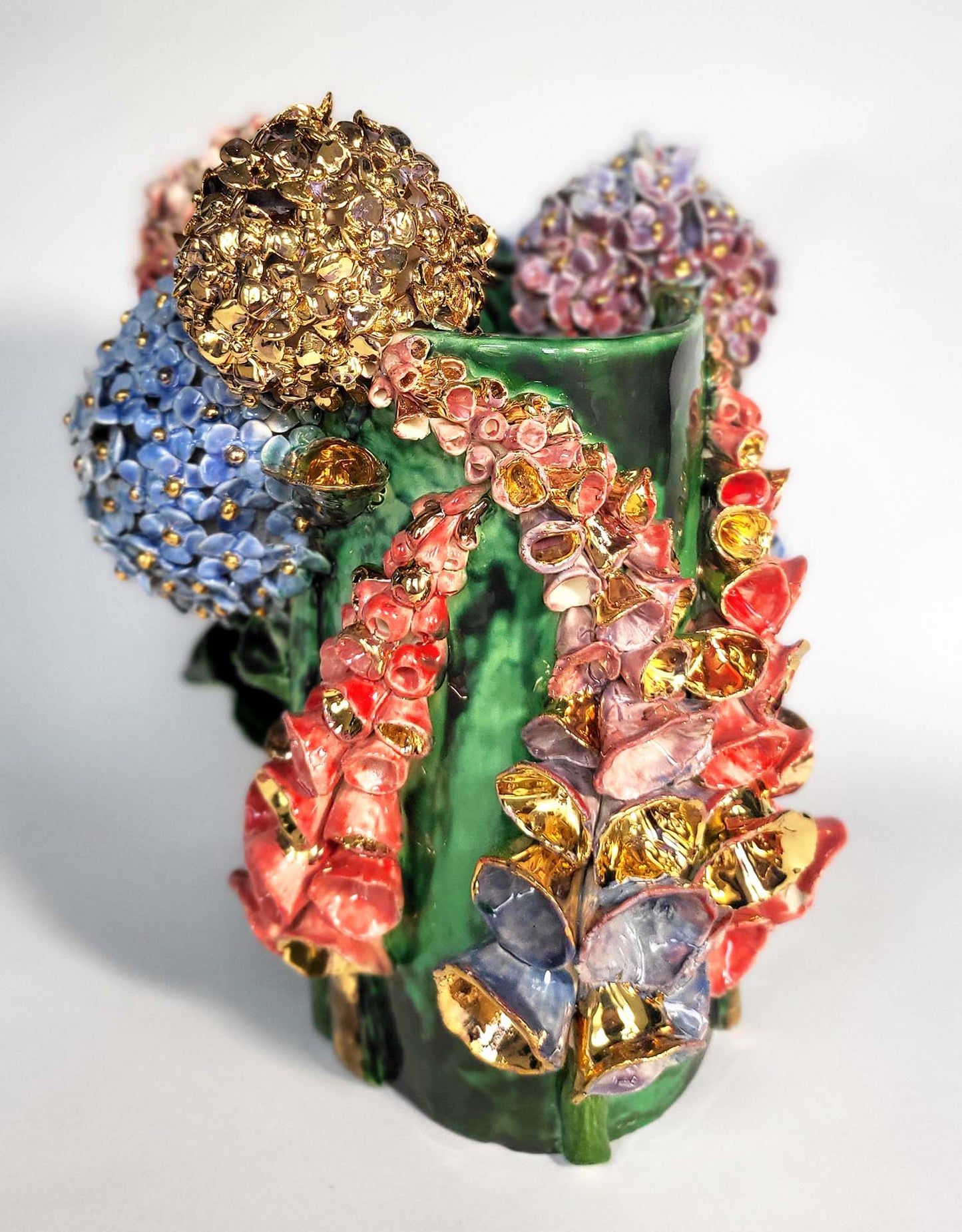 Hydrangea and Foxglove Vase – Unique Handcrafted Piece with fine 22-carat gold