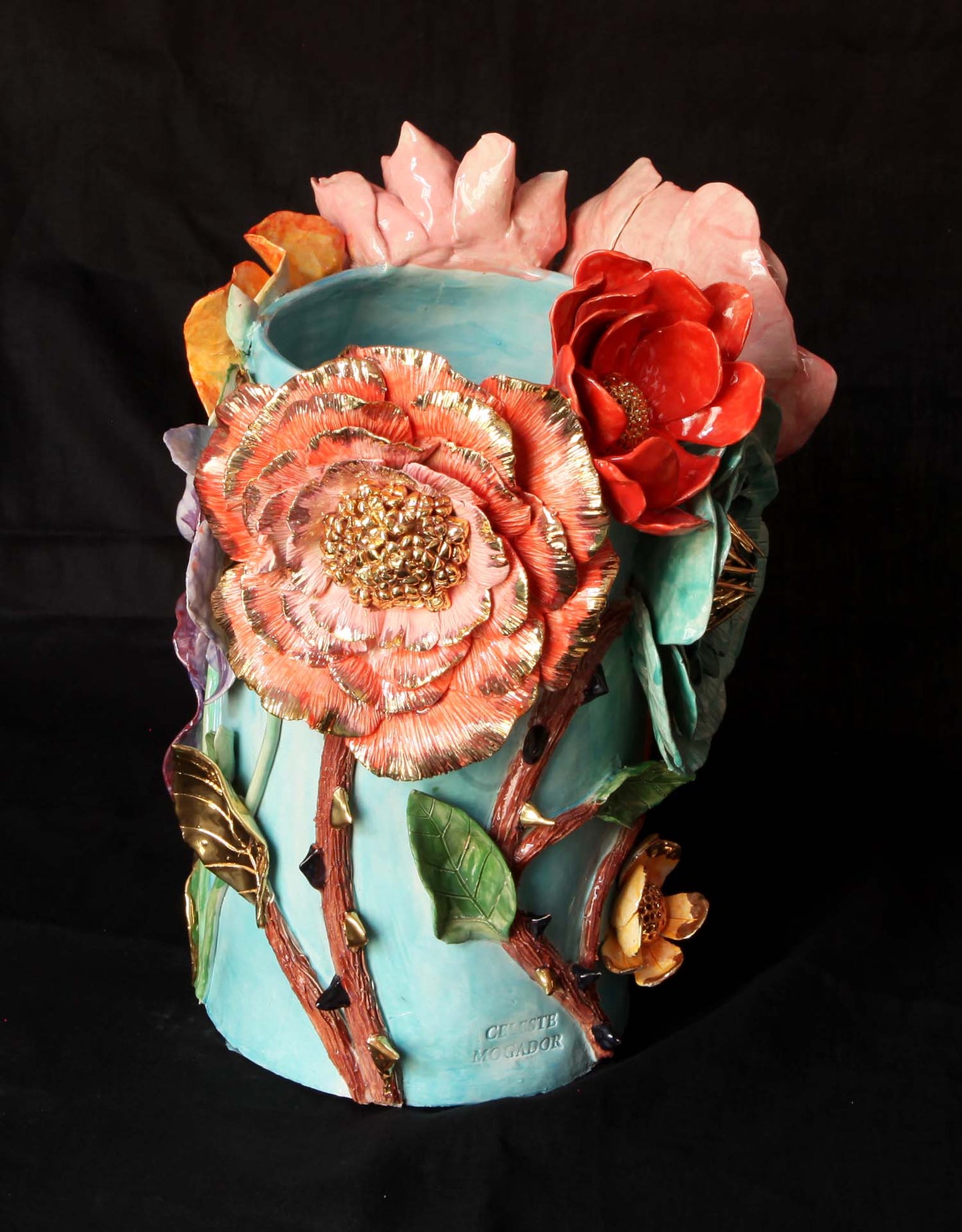 Enamelled earthenware vase gilded with fine 22-carat gold