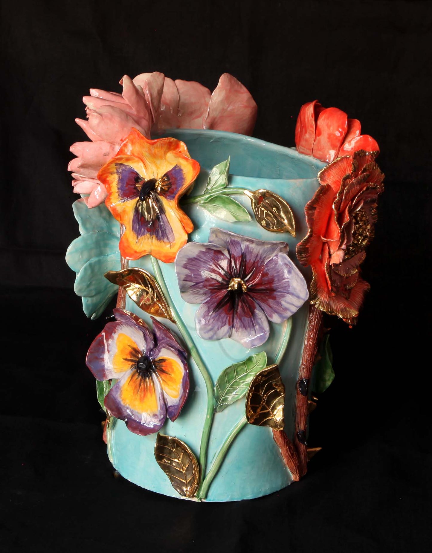 Enamelled earthenware vase gilded with fine 22-carat gold