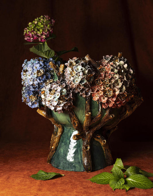 Vase en Céramique Émaillée, Hortensias et Or - Pièce Unique Fait Main