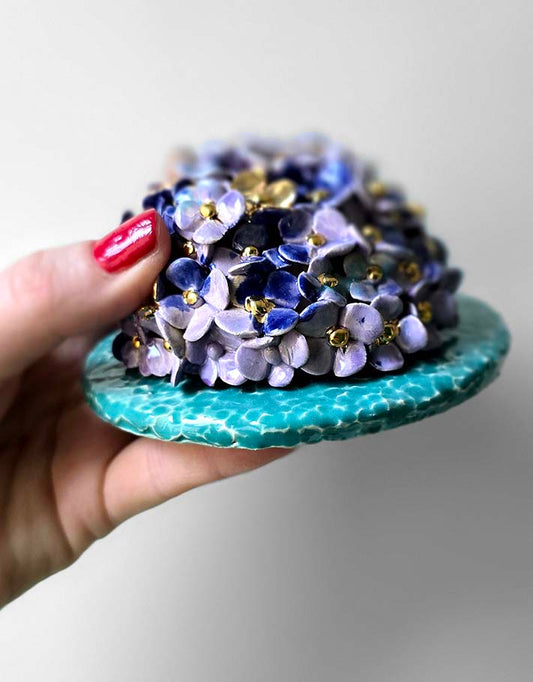 Porte encens Céramique Émaillée, Hortensias et Or - Pièce Unique Fait Main