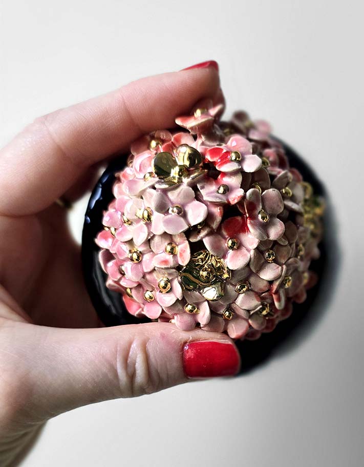 Porte encens Céramique Émaillée, Hortensias et Or - Pièce Unique Fait Main